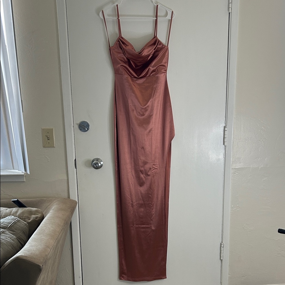 Elegant Strapless Satin Dress in Copper